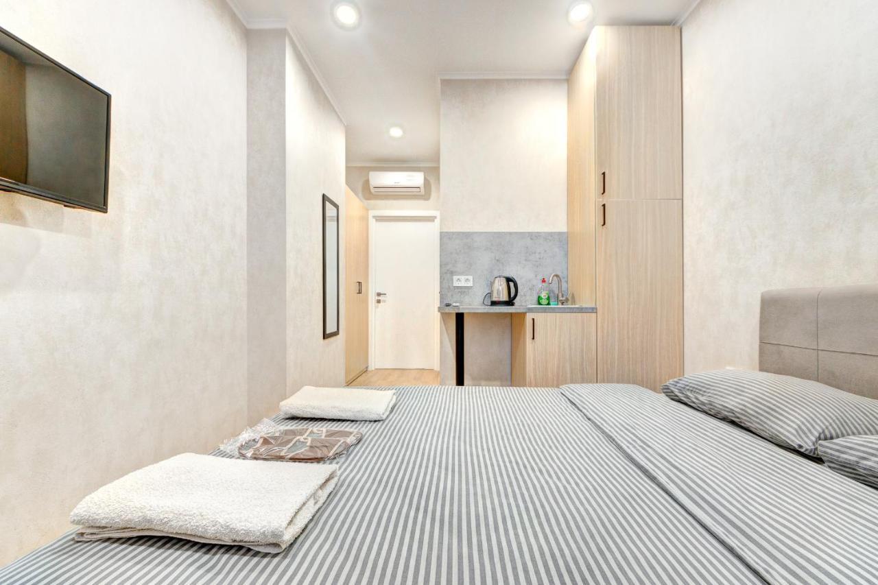 1 Room Apartment Near National Circus 基輔 外观 照片
